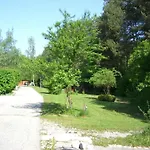 아파트 Ahorn By Interhome Feistritz im Rosental